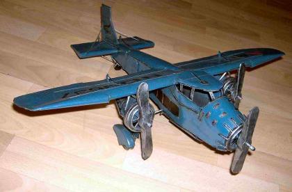Großes altes Blechflugzeug ca. 60er Jahre - TOP